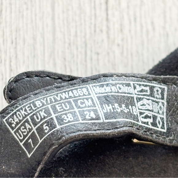 VIONIC Women’s Black Leather KELBY Buckle Toe Post Sandals Orthoheel Tech Size 7 - Picture 10 of 12